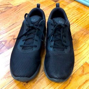 !! Barely worn !! Skechers Crosswalks!